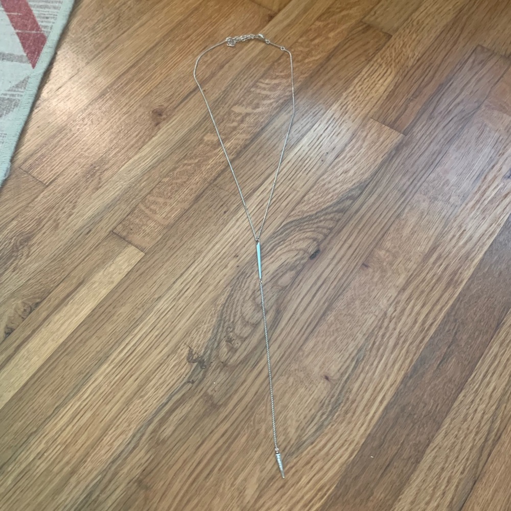 Long Kendra Scott necklace